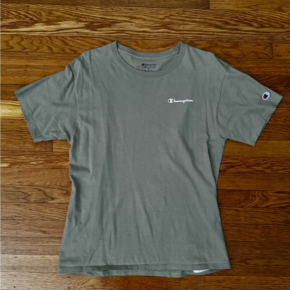 Champion T-Shirt Light Green - size Medium